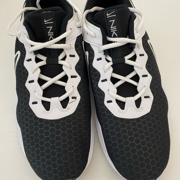 Nike Men’s Legend Essential 2 Training Shoes Athletic CQ 9356-015 Size 9.5 - Picture 8 of 8